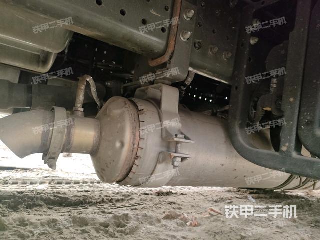 工作裝置4（工作裝置）