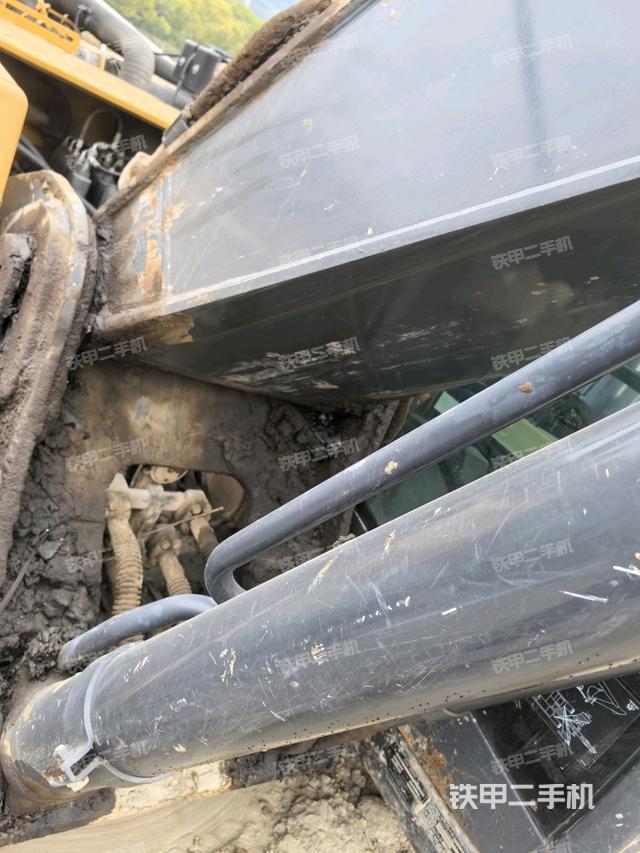 大臂根部?斜視（工作和回轉(zhuǎn)裝置）