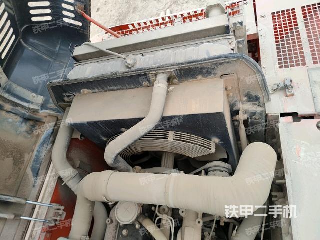 水箱+风扇特写(上车部件) 水箱+风扇特写(上车部件)