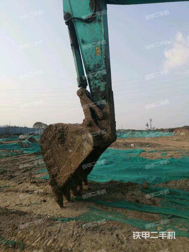 小臂整體左后（工作和回轉(zhuǎn)裝置）