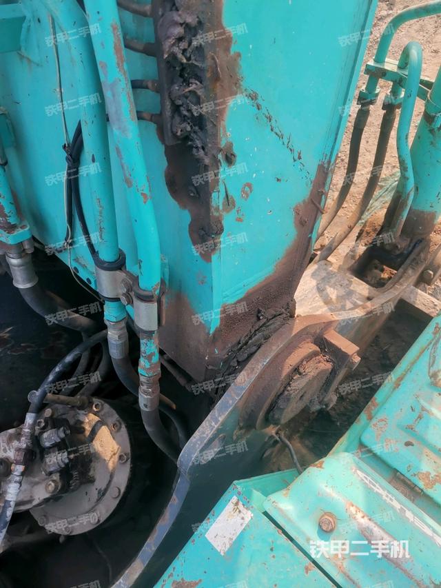 大臂根部?斜視（工作和回轉(zhuǎn)裝置）