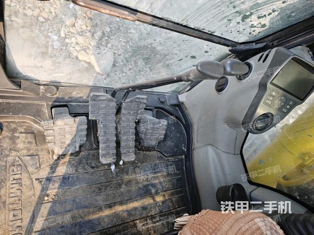 座椅后部（駕駛室部分）