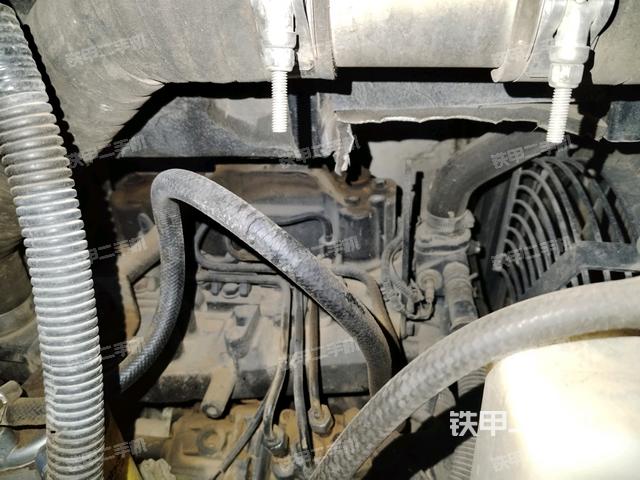 發(fā)動(dòng)機(jī)整體俯視（整機(jī)外觀）