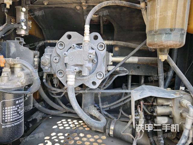 液壓泵室（大件艙室）