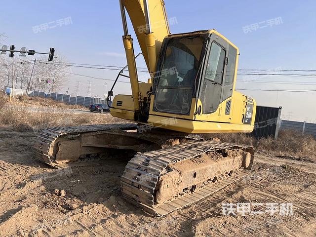 駕駛室頂部（整機外觀）