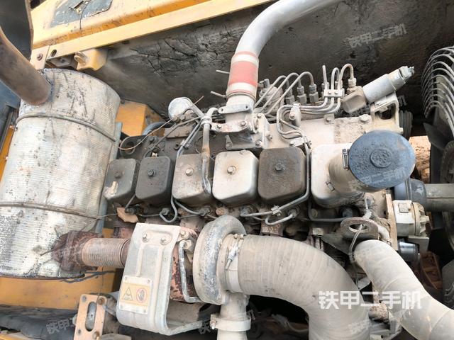 發(fā)動(dòng)機(jī)整體俯視（整機(jī)外觀）