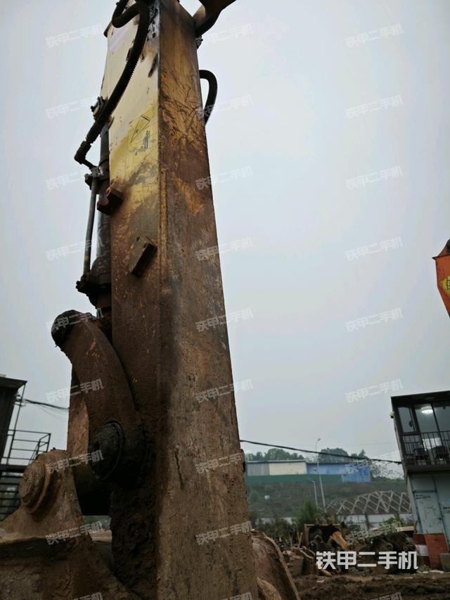 小臂整體左后（工作和回轉(zhuǎn)裝置）