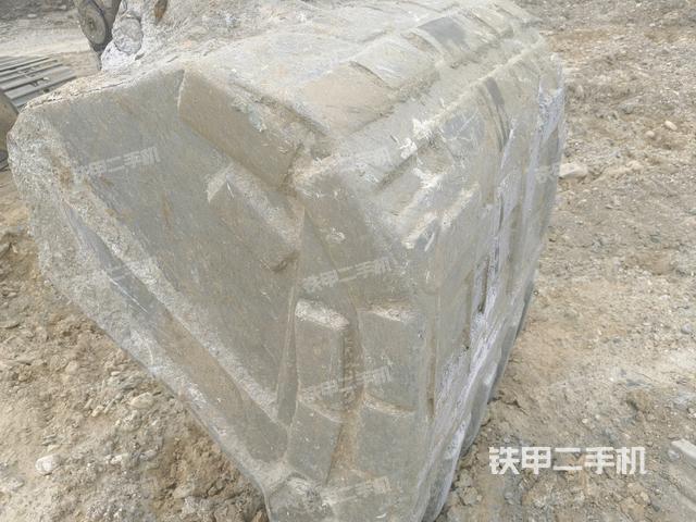 小臂整體左后（工作和回轉(zhuǎn)裝置）