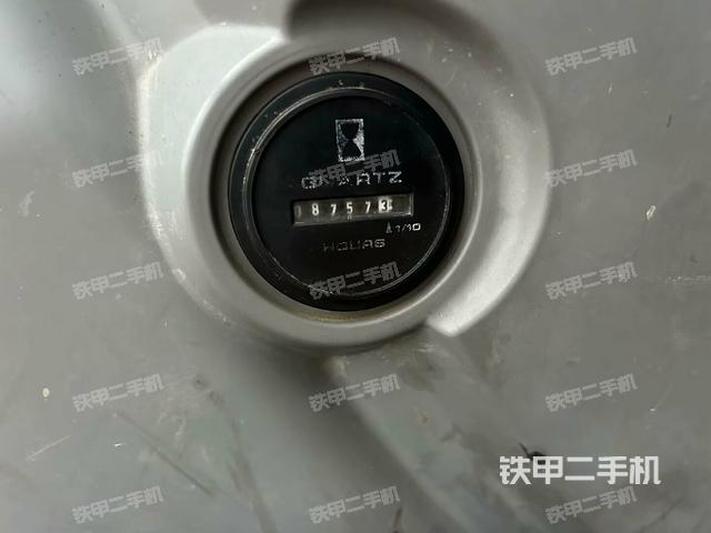 小時(shí)表(駕駛室部分) 小時(shí)表(駕駛室部分)
