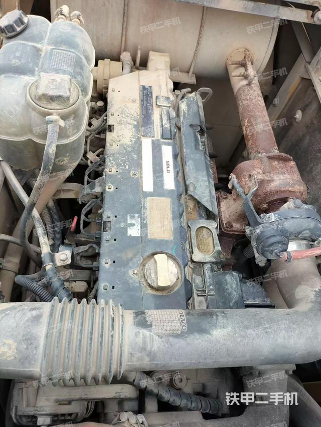 发动机整体俯视（整机外观）