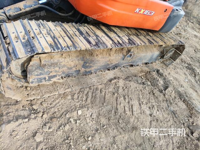 左側(cè)履帶整體?（行走機(jī)構(gòu)）