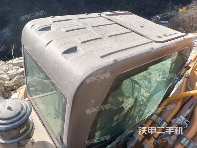 駕駛室頂部俯視(上車部件) 駕駛室頂部俯視(上車部件)