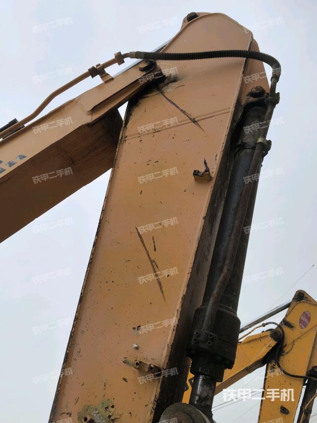 小臂整體左后（工作和回轉(zhuǎn)裝置）