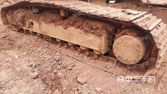 单侧履带整体（整机外观）