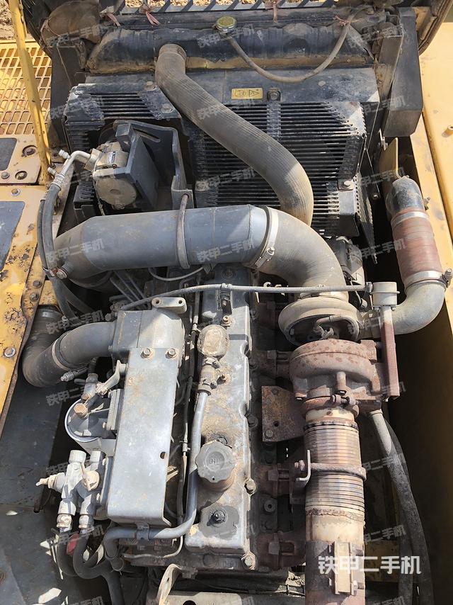 发动机整体俯视（整机外观）