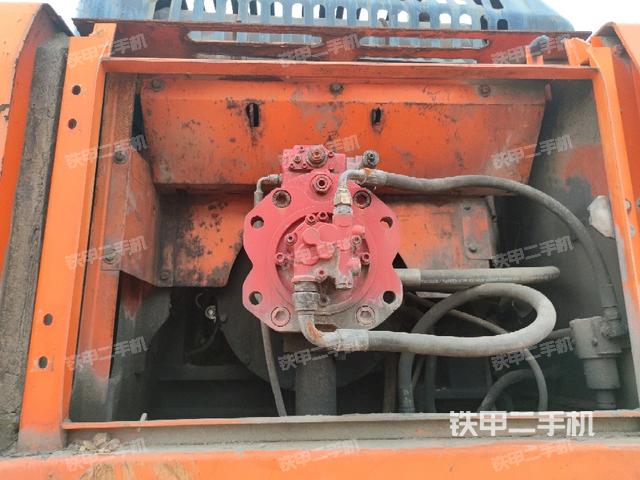 液壓泵室（大件艙室）