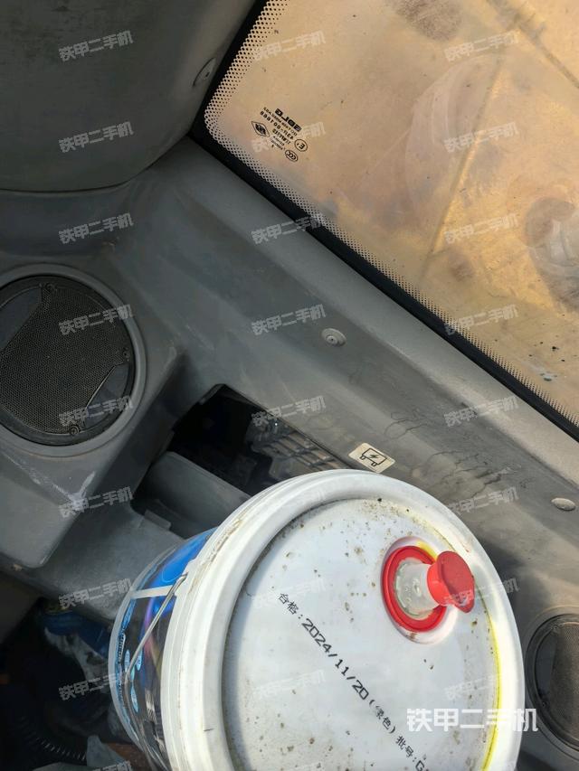 座椅后部（駕駛室部分）