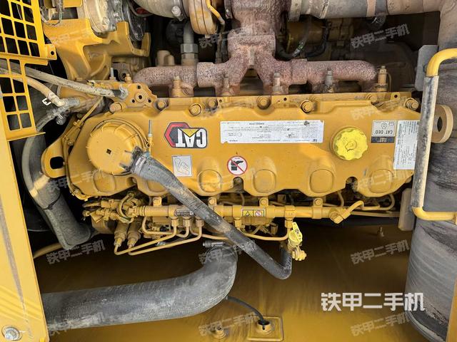 發(fā)動(dòng)機(jī)整體俯視（整機(jī)外觀）