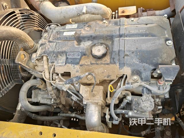 水箱+風(fēng)扇特寫(上車部件) 水箱+風(fēng)扇特寫(上車部件)