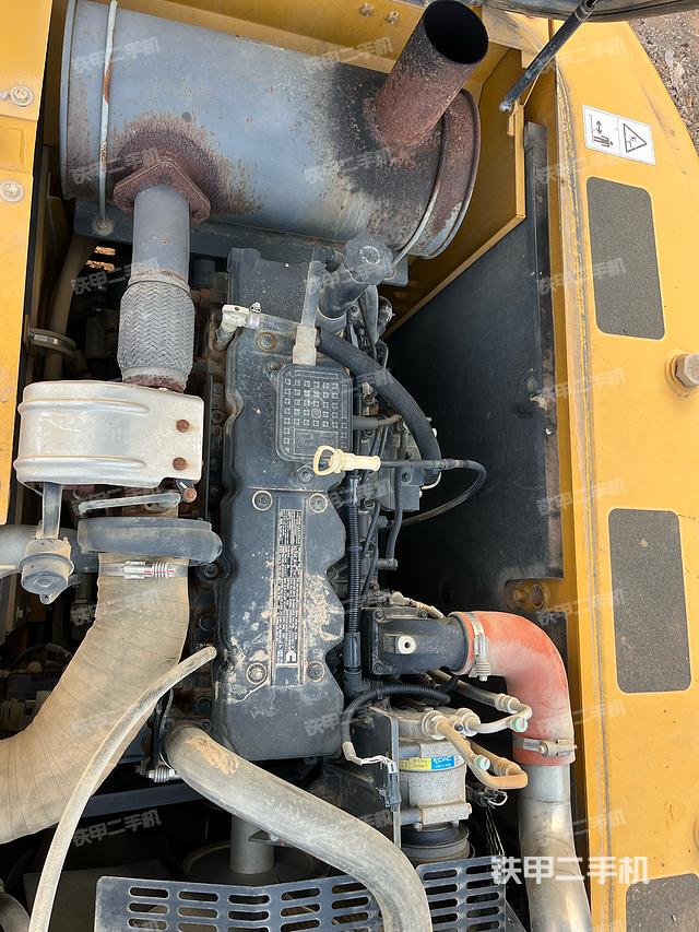 發(fā)動(dòng)機(jī)整體俯視（整機(jī)外觀）