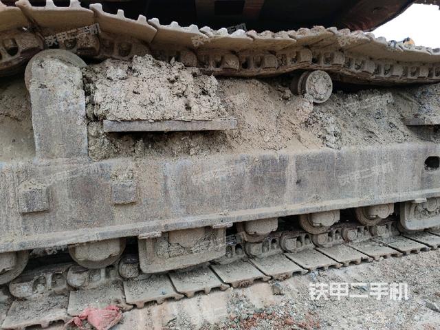 左導向輪（行走機構(gòu)）