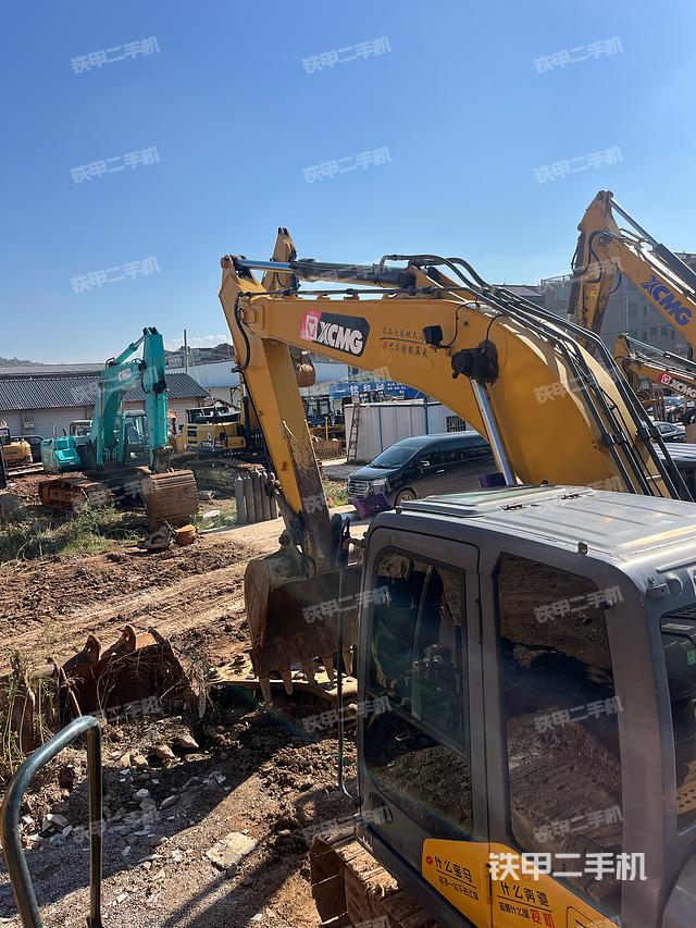 駕駛室頂部（整機(jī)外觀）