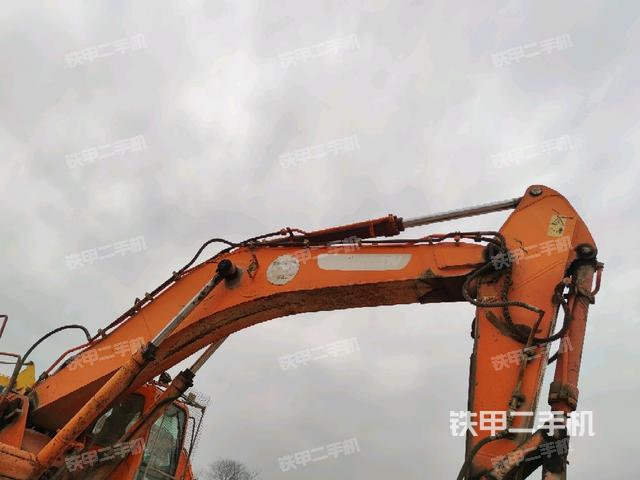 大臂整體?右側(cè)（工作和回轉(zhuǎn)裝置）