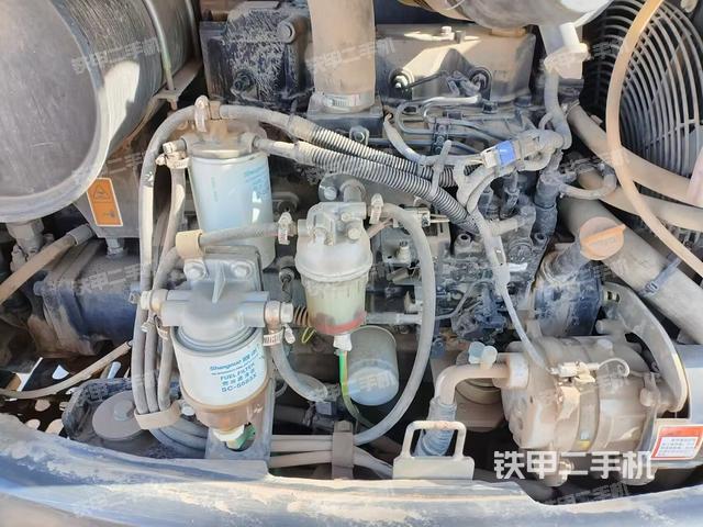 發(fā)動(dòng)機(jī)室(上車部件) 發(fā)動(dòng)機(jī)室(上車部件)