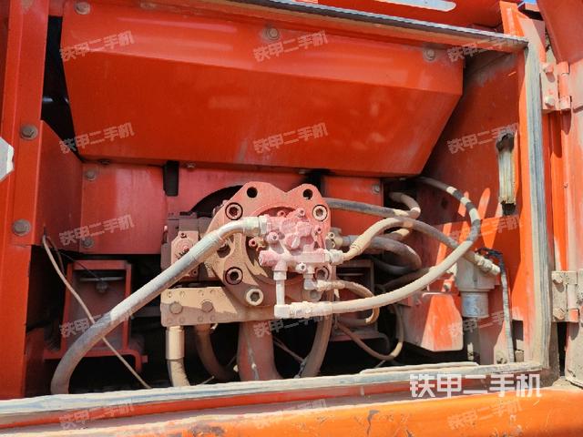 液壓泵室(大件艙室) 液壓泵室(大件艙室)