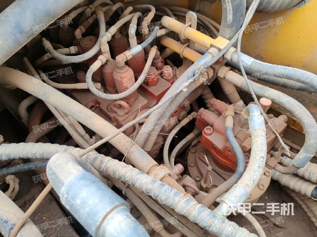 分配阀(上车部件) 分配阀(上车部件)