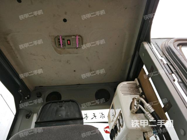 座椅后部（駕駛室部分）