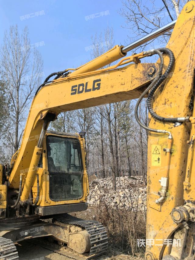 大臂整體?右側(cè)（工作和回轉(zhuǎn)裝置）