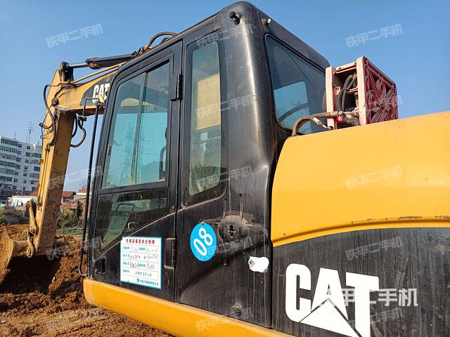 駕駛室左后45度（駕駛室部分）