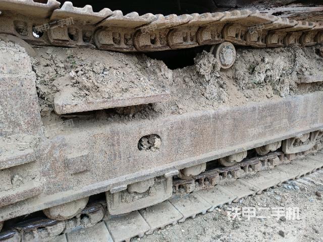 右導向輪（行走機構(gòu)）