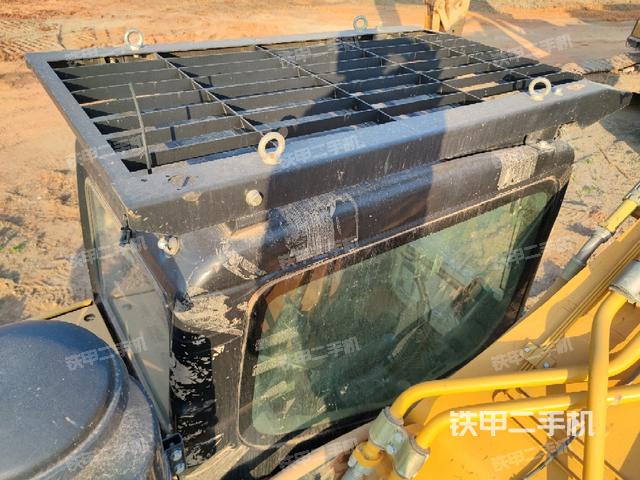 駕駛室頂部俯視(上車部件) 駕駛室頂部俯視(上車部件)