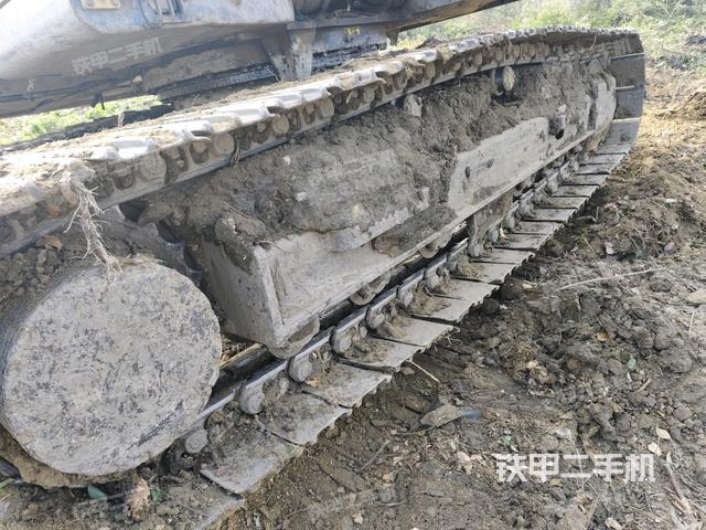 右側(cè)履帶整體（行走機構(gòu)）