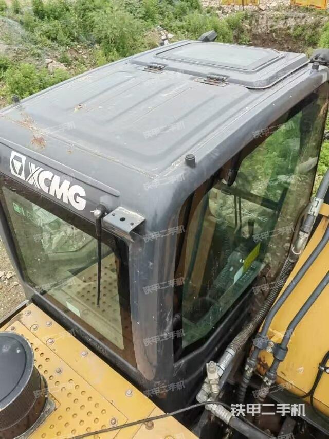 駕駛室頂部俯視（上車部件）