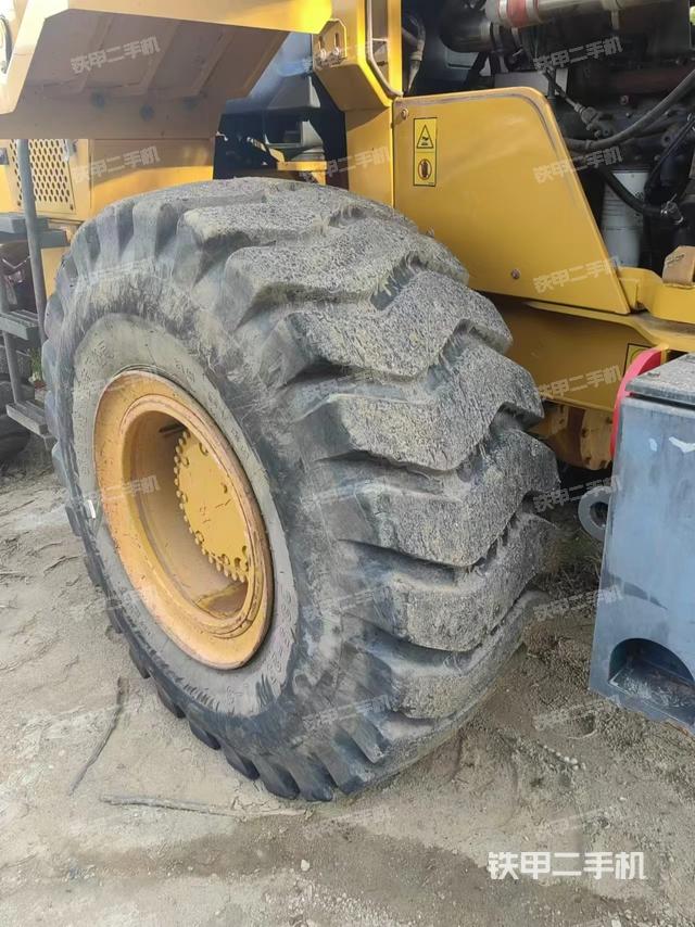 左后輪（行走機(jī)構(gòu)）