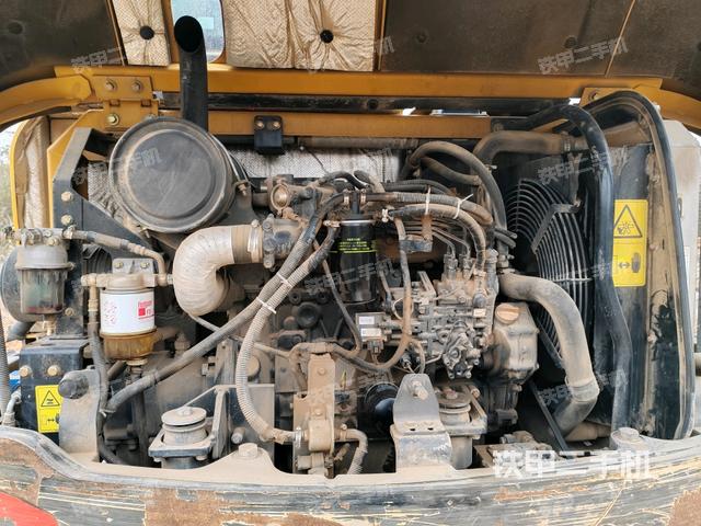發(fā)動機室(上車部件) 發(fā)動機室(上車部件)