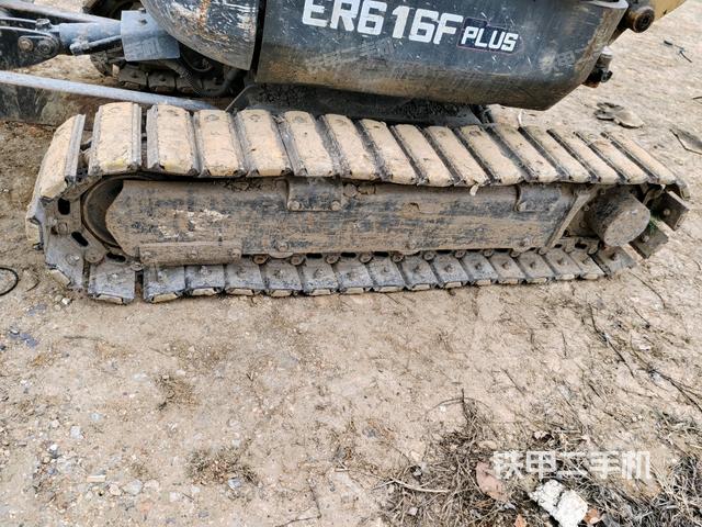 左側(cè)履帶整體?（行走機(jī)構(gòu)）