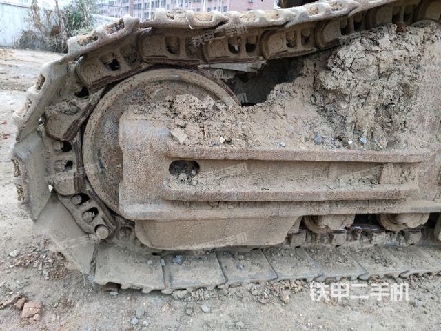 左側(cè)行走馬達蓋板（行走機構(gòu)）