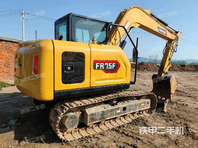 右后45(整機(jī)外觀) 右后45(整機(jī)外觀)