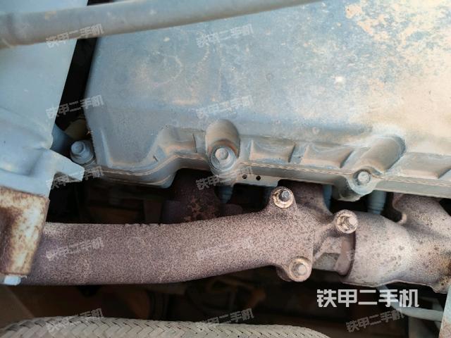 氣門室蓋螺絲特寫(上車部件) 氣門室蓋螺絲特寫(上車部件)