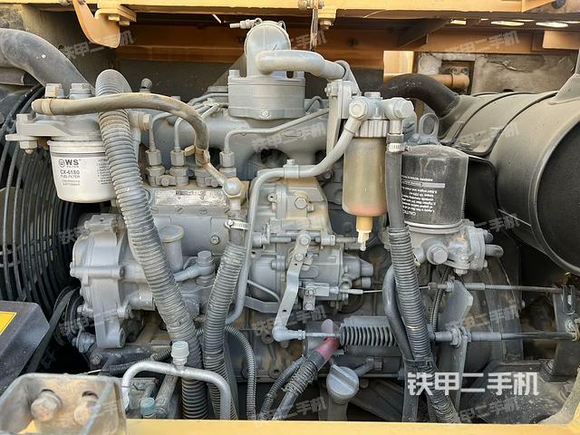 發(fā)動(dòng)機(jī)整體俯視（整機(jī)外觀）