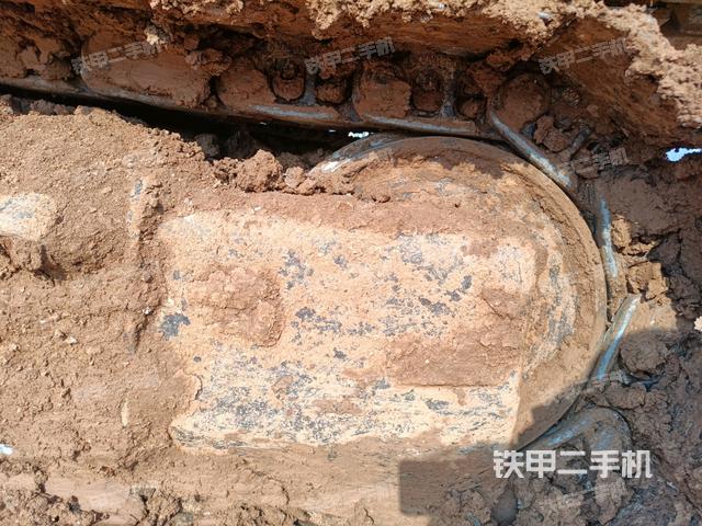 左托鏈輪和鏈筋（行走機(jī)構(gòu)）