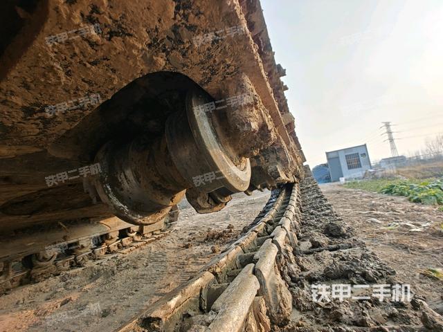 右驅(qū)動輪(行走機構(gòu)) 右驅(qū)動輪(行走機構(gòu))
