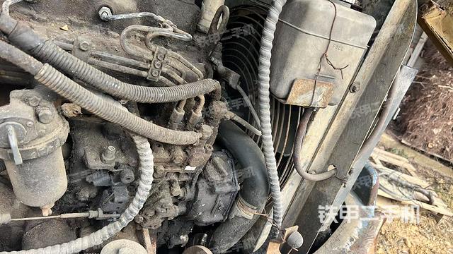 水箱+風扇特寫(上車部件) 水箱+風扇特寫(上車部件)