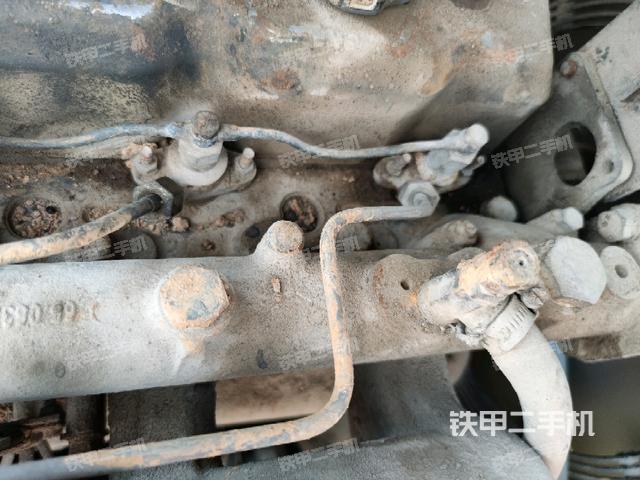 氣門室蓋螺絲特寫（上車部件）