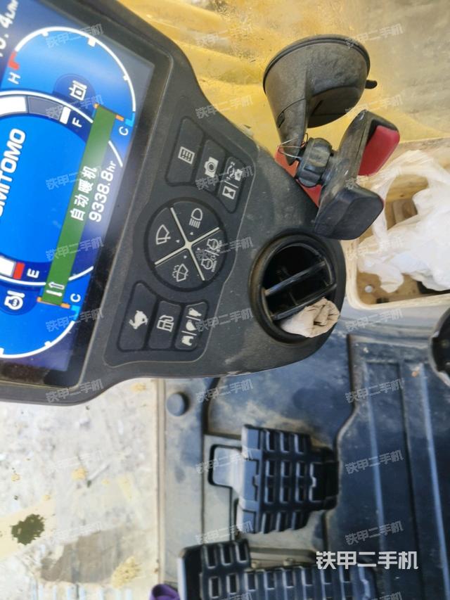 后窗玻璃角標(biāo)（駕駛室部分）