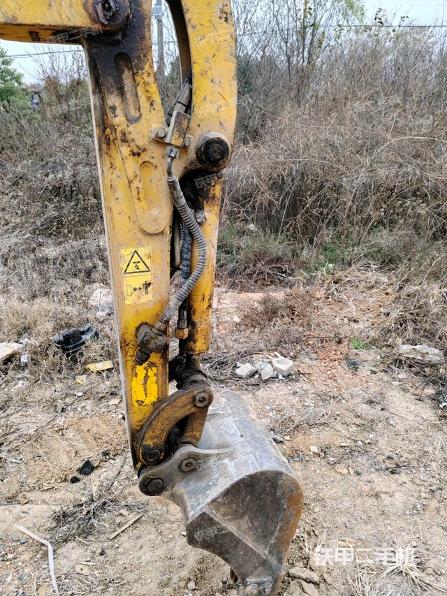 小臂整體左后（工作和回轉(zhuǎn)裝置）